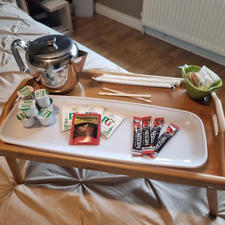 Private Room City Skyline And Mountain Views Close Too Belfast Centre And Airports Free Parking Kültér fotó